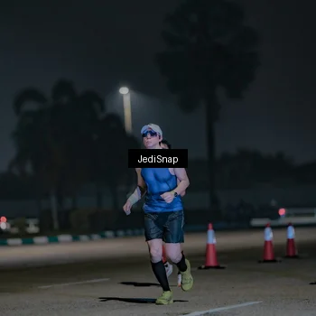 Runner Photo 7457125