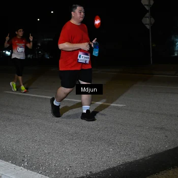 Runner Photo 7457126