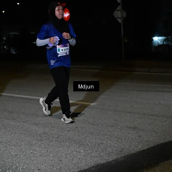 Runner Photo 7457143