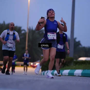 Runner Photo 7457173