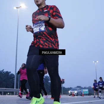 Runner Photo 7457201