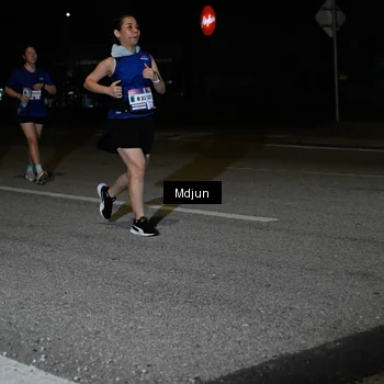 Runner Photo 7457204