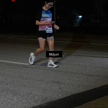 Runner Photo 7457286