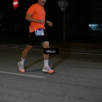 Runner Photo 7457293