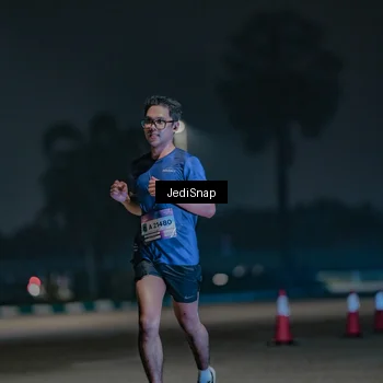 Runner Photo 7457336