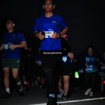 Runner Photo 7457353