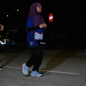 Runner Photo 7457401
