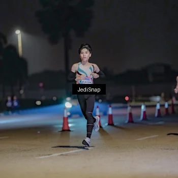 Runner Photo 7457405
