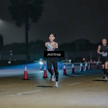 Runner Photo 7457406