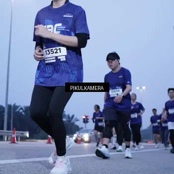 Runner Photo 7457408