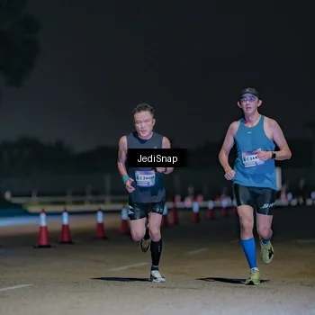 Runner Photo 7457437