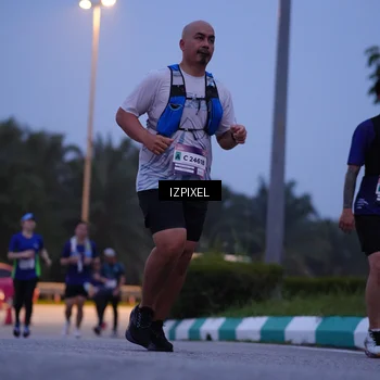 Runner Photo 7457461