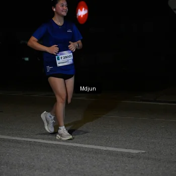 Runner Photo 7457479