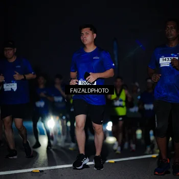Runner Photo 7457498