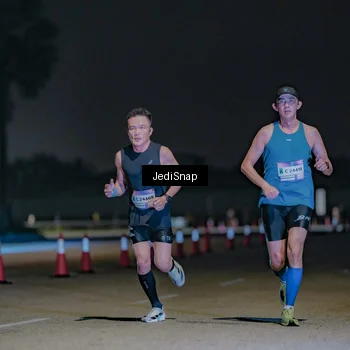Runner Photo 7457499