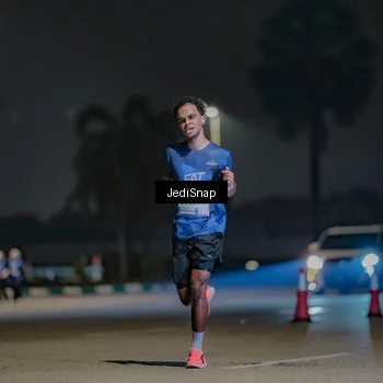 Runner Photo 7457570