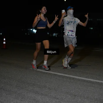 Runner Photo 7457571