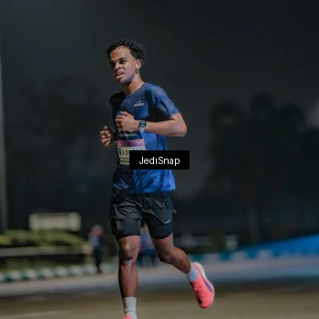 Runner Photo 7457584