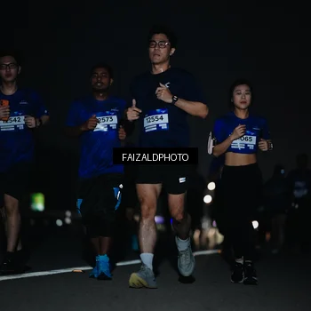 Runner Photo 7457591