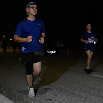 Runner Photo 7457626