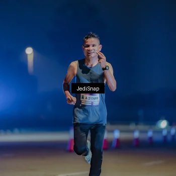 Runner Photo 7457631