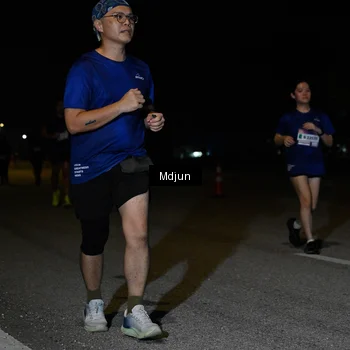 Runner Photo 7457653