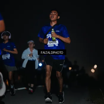 Runner Photo 7457654