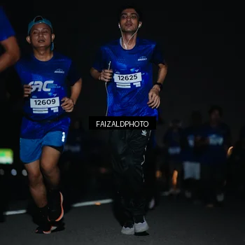 Runner Photo 7457679