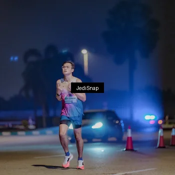 Runner Photo 7457709