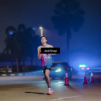 Runner Photo 7457713