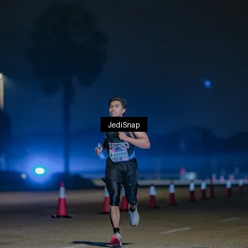 Runner Photo 7457714