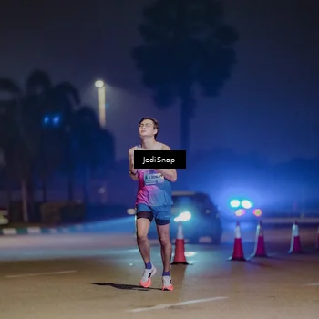 Runner Photo 7457728