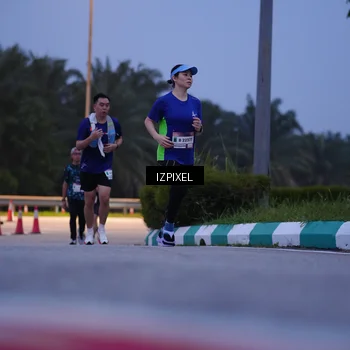 Runner Photo 7457789