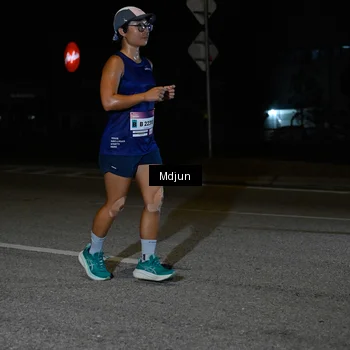 Runner Photo 7457846