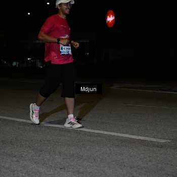 Runner Photo 7457859