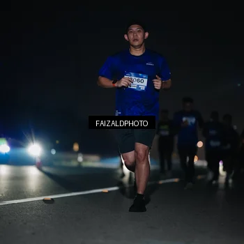 Runner Photo 7458002