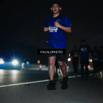 Runner Photo 7458010