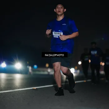 Runner Photo 7458020