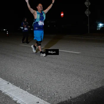 Runner Photo 7458063