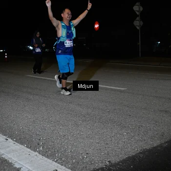 Runner Photo 7458075