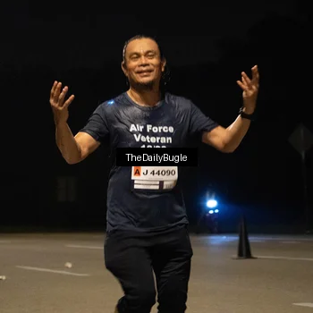 Runner Photo 7458087