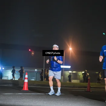 Runner Photo 7458109