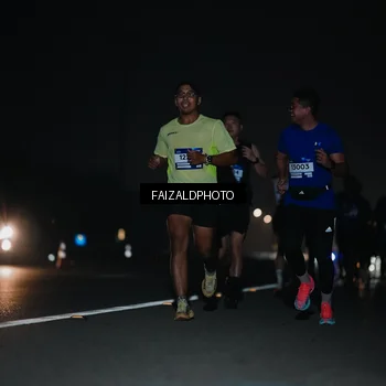 Runner Photo 7458124