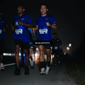 Runner Photo 7458134