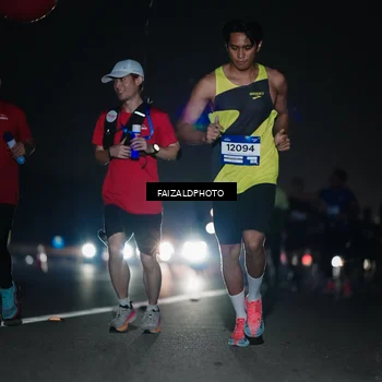 Runner Photo 7458140