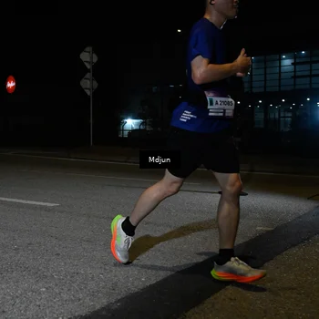 Runner Photo 7458141