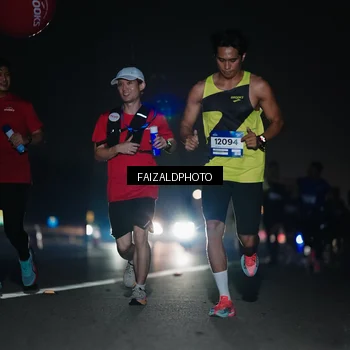 Runner Photo 7458145