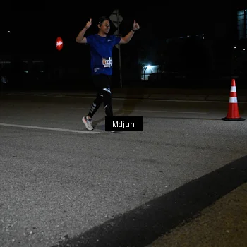Runner Photo 7458151