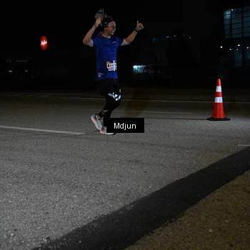 Runner Photo 7458174