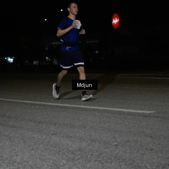 Runner Photo 7458196